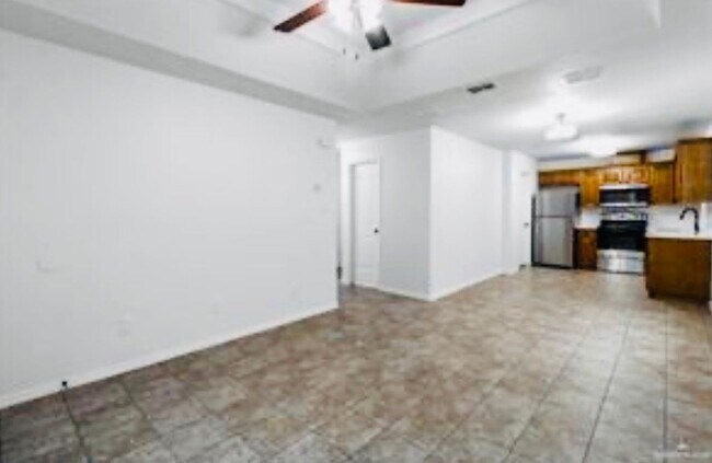 241 E 19th St in Weslaco, TX - Building Photo - Building Photo