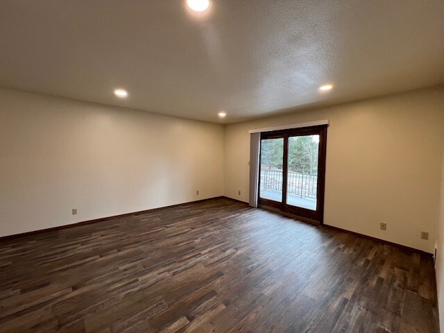 3951 Fairway Hills Dr in Rapid City, SD - Building Photo - Building Photo