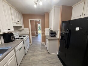 3013 Masonic Dr in Greensboro, NC - Building Photo - Building Photo