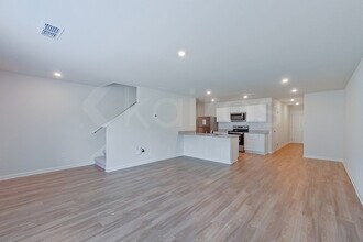 337 Ironwood Ct in Macon, GA - Building Photo - Building Photo