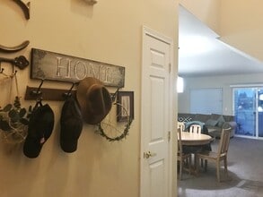 31900 104th Ave SE in Auburn, WA - Building Photo - Building Photo