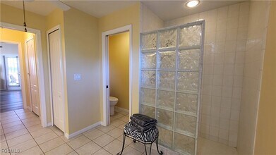 2720 SW 51st St in Cape Coral, FL - Building Photo - Building Photo