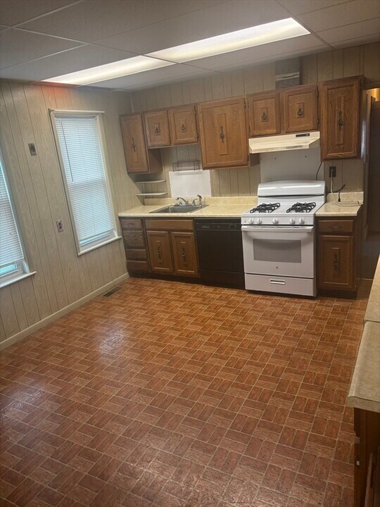 36 Ibbetson St in Somerville, MA - Building Photo