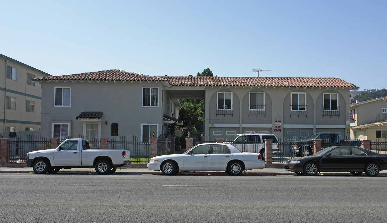 Casa Sobrante Apartments in El Sobrante, CA - Building Photo