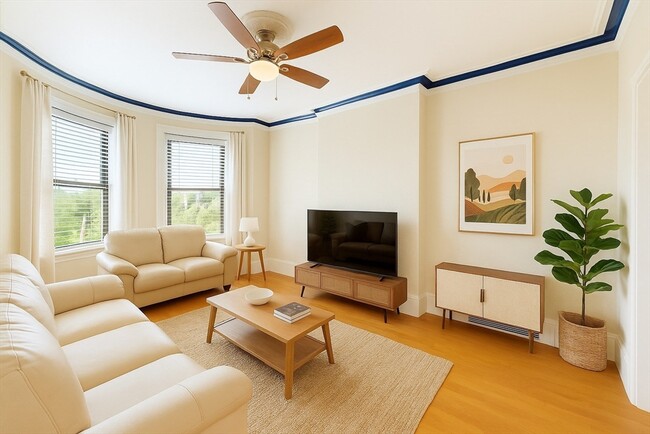 property at 86 Hammond St