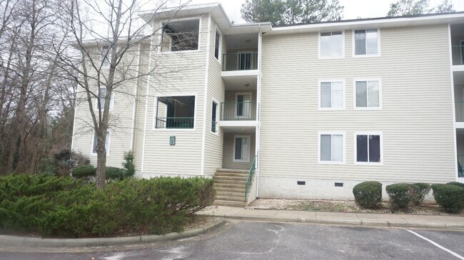 property at 3371 Galleria Dr