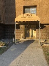 126 Triangle St in Danbury, CT - Building Photo - Building Photo