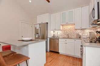 6 Mill Ln-Unit -Mill Lane in Rockport, MA - Building Photo - Building Photo