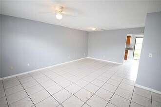 3283 Oak Lake Pl in Winter Park, FL - Building Photo - Building Photo