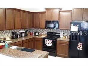 3125 Queen Alexandria Dr in Kissimmee, FL - Building Photo - Building Photo