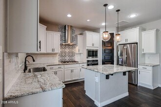 9553 W Donald Dr in Peoria, AZ - Building Photo - Building Photo