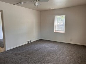 743-746 Skyline Dr in Lancaster, PA - Building Photo - Building Photo