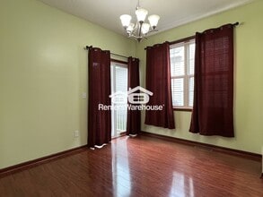 10017 Iris Ln in Eden Prairie, MN - Building Photo - Building Photo