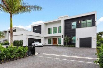 13440 US-1 in Juno Beach, FL - Building Photo - Building Photo