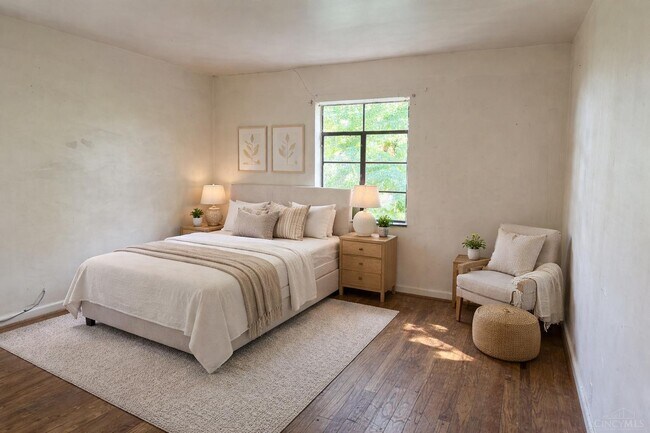 4419 Ridgeview Ave in Cincinnati, OH - Foto de edificio - Building Photo