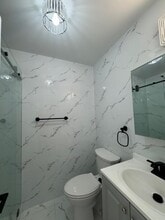 27 Alan Ter in Jersey City, NJ - Foto de edificio - Building Photo