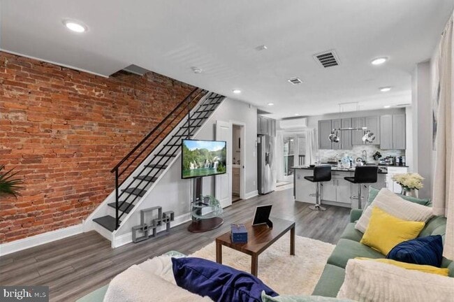 1449 S 32nd St in Philadelphia, PA - Building Photo - Building Photo