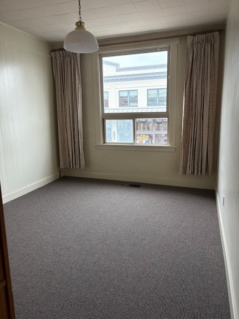 413 Front St, Unit 201 in Lynden, WA - Building Photo