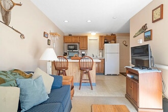 118 Weirs Rd in Gilford, NH - Building Photo - Building Photo