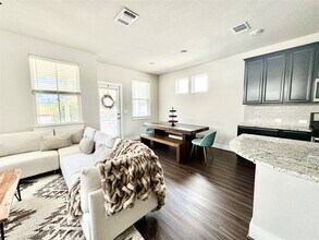 7103 Silver Star Ln in Austin, TX - Building Photo - Building Photo