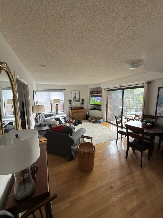 property at 2320 Wisconsin Ave NW