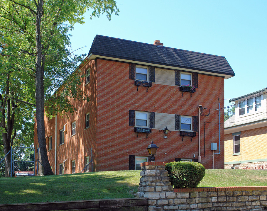 Wardall in Cincinnati, OH - Building Photo