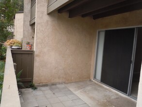 9175 Campina Dr in La Mesa, CA - Building Photo - Building Photo