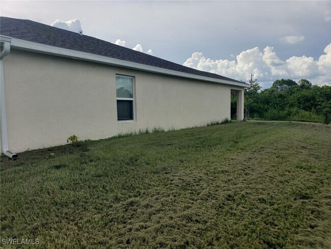 3200 41st St SW in Lehigh Acres, FL - Building Photo - Building Photo