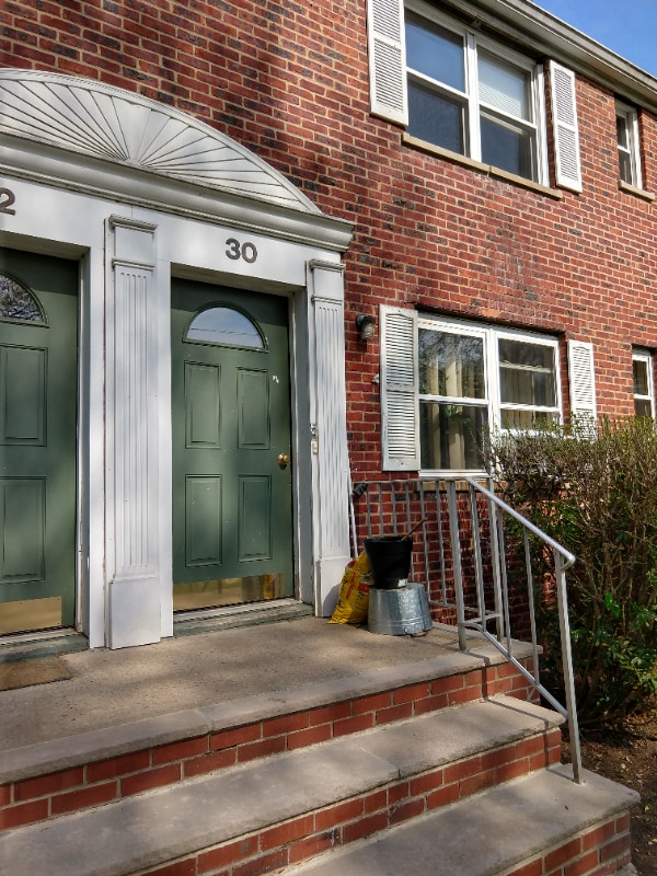 30 Carolyn Terrace, Unit B in Roselle, NJ - Building Photo - Building Photo