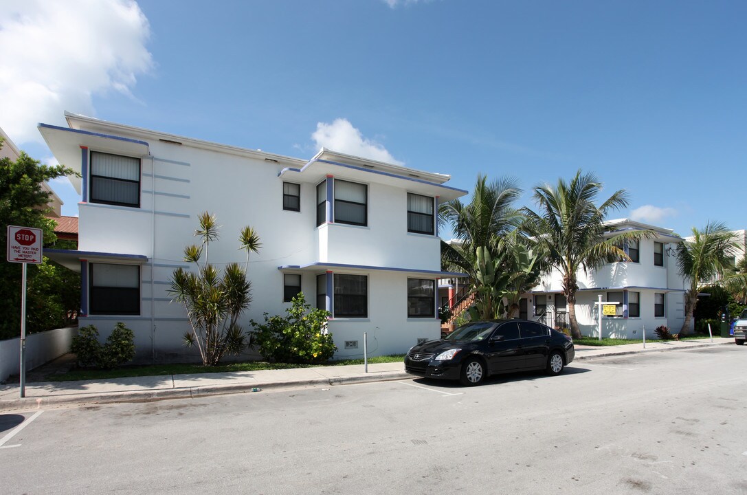 340 Jackson St in Hollywood, FL - Foto de edificio