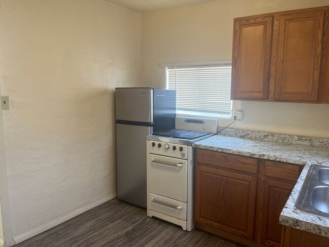 1633 N Sycamore Blvd in Tucson, AZ - Building Photo - Building Photo