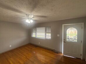 1840 Costigan Dr in Lexington, KY - Building Photo - Building Photo