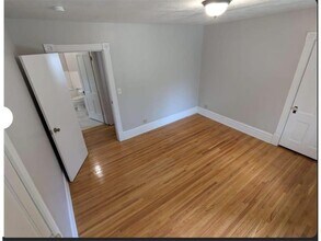 947 6th St E in St. Paul, MN - Building Photo - Building Photo