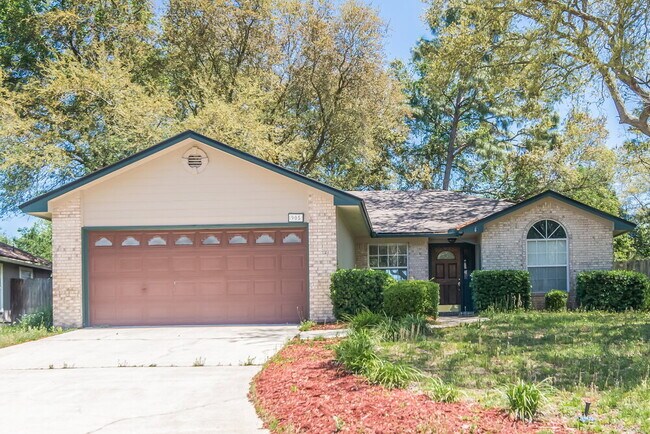 property at 905 Long Lake Dr