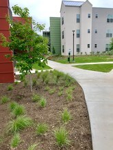 Cardinal Point Apartments in Austin, TX - Foto de edificio - Building Photo