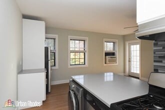 730 Judson Ave, Unit A0 in Highland Park, IL - Building Photo - Building Photo
