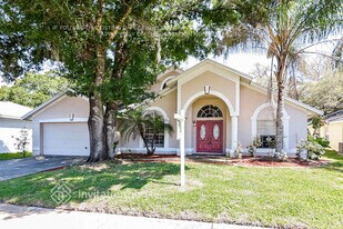 6527 Steeplechase Dr in Tampa, FL - Building Photo