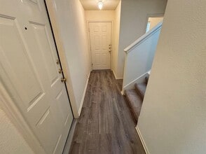 325 Celery Loop in Austin, TX - Building Photo - Building Photo