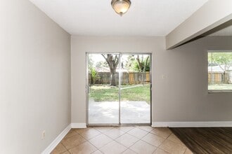 515 Land Grant Dr in Richmond, TX - Building Photo - Building Photo