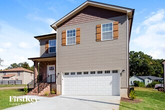 1254 Pless St NW in Concord, NC - Foto de edificio - Building Photo