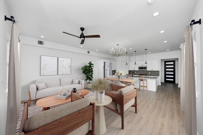 property at 4133 E Toliver St