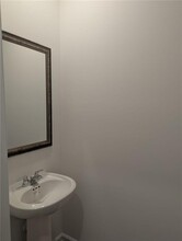 249 Kenoot Dr in Mcdonough, GA - Foto de edificio - Building Photo