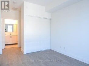 591 Sheppard Ave E in Toronto, ON - Building Photo - Building Photo