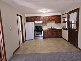 62 Converseville Rd in Rindge, NH - Building Photo