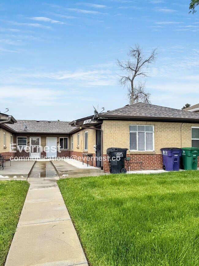 2836 Monroe St in Denver, CO - Building Photo - Building Photo