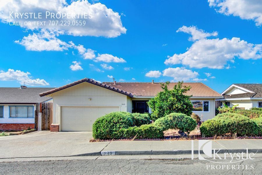 949 N Camino Alto in Vallejo, CA - Building Photo
