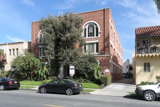 Cochran Apartments in Los Angeles, CA - Building Photo - Building Photo