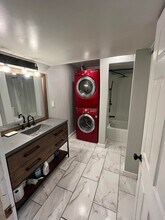 280 N Silver Star Dr in Salt Lake City, UT - Building Photo - Building Photo