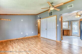 208 Laurel Dr in Berkeley Township, NJ - Building Photo - Building Photo