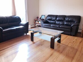 126 Hopkins Ave in Jersey City, NJ - Building Photo - Building Photo